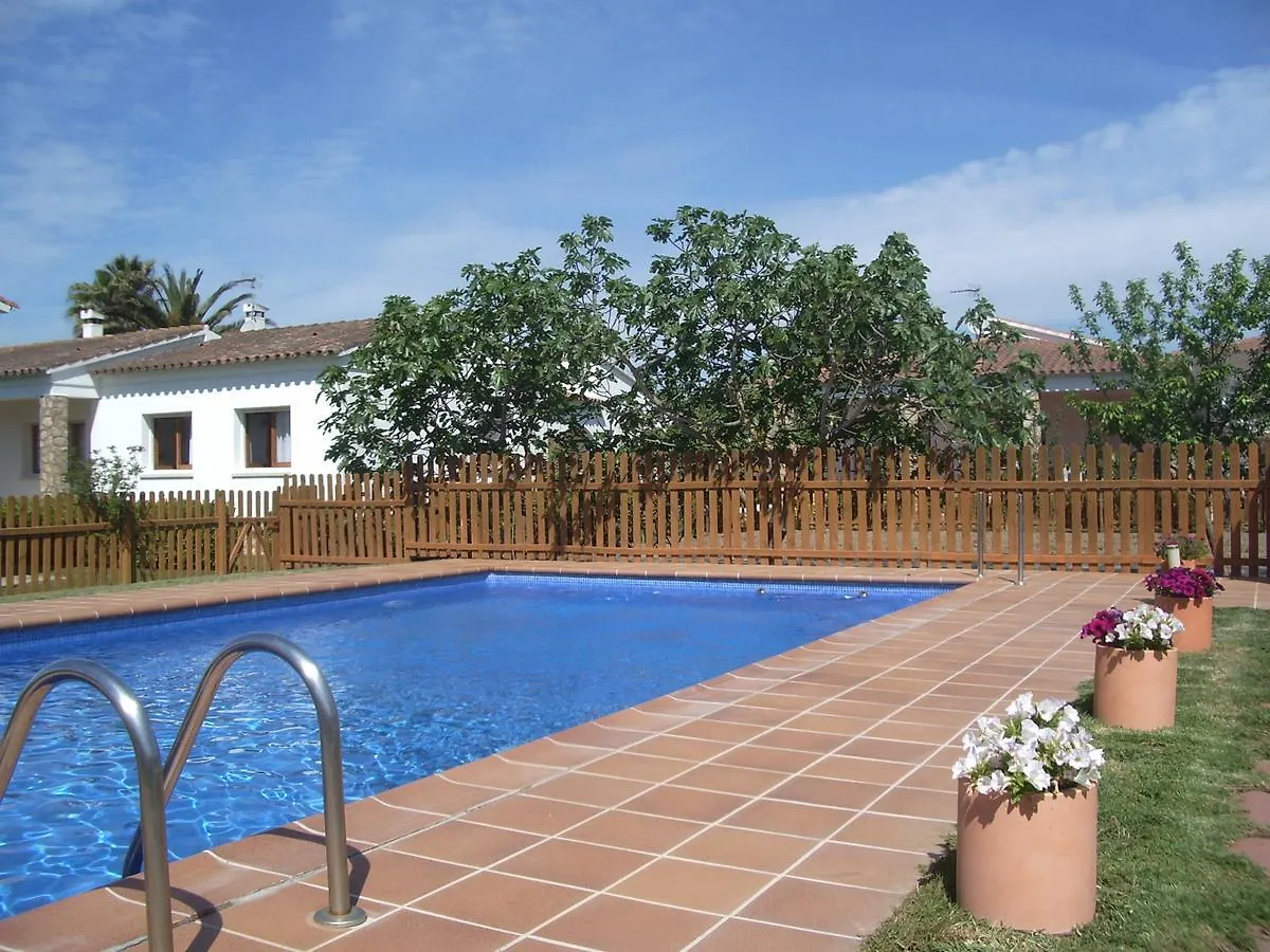 Villa Montserrat 1, Terrace & Pool Sant Marti d'Empuries 0*,