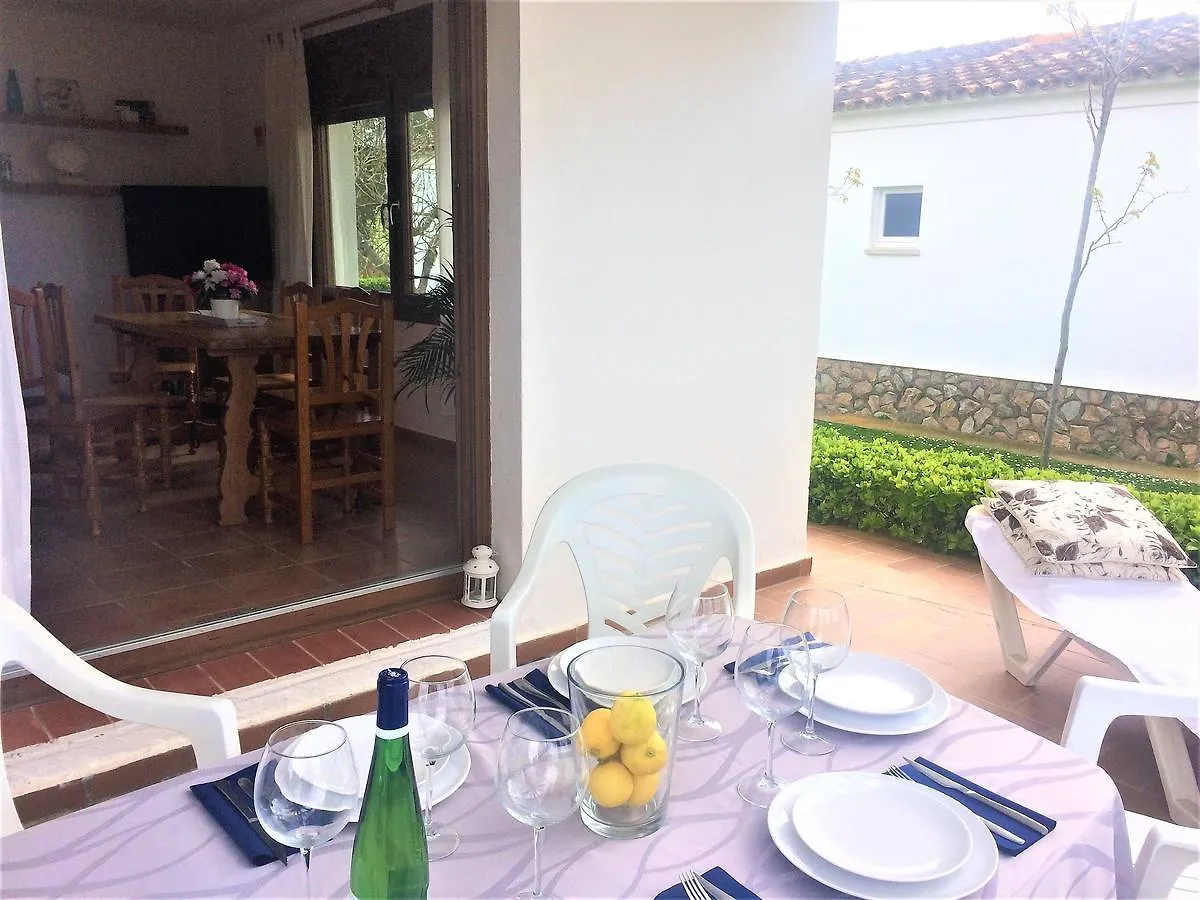 Villa Montserrat 1, Terrace & Pool Sant Marti d'Empuries